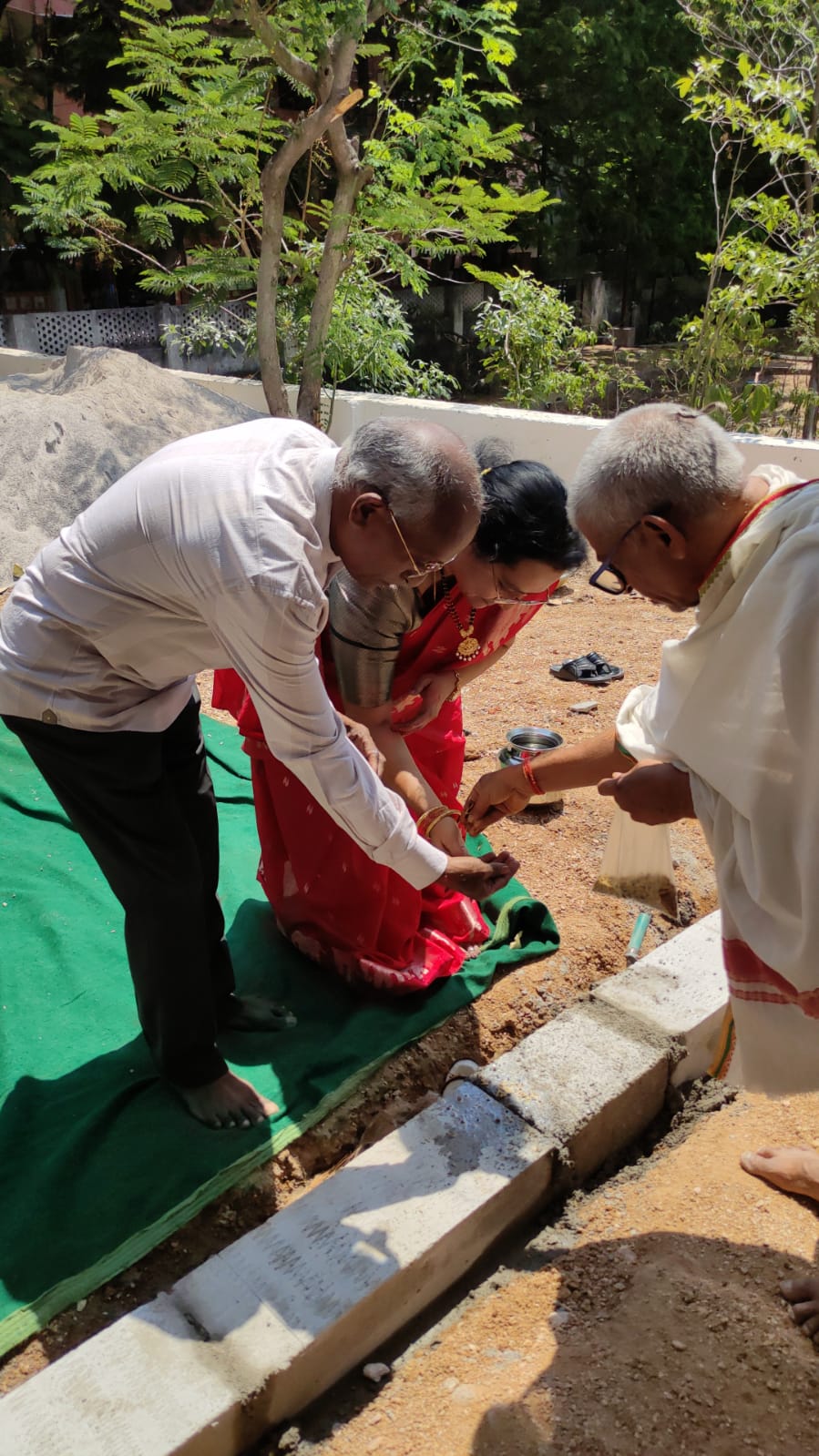  Errection of main door on 2024-04-26 at 9. 45 AM in the building of Senior Citizen Association site,HTC.